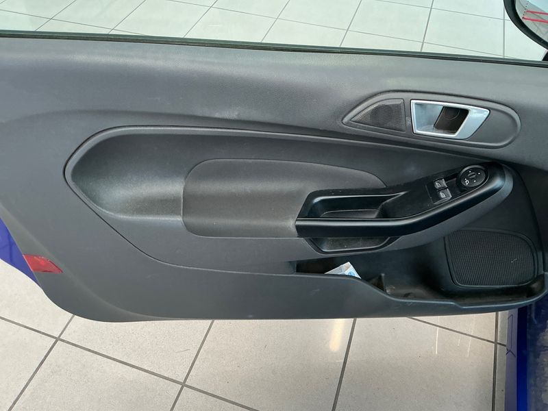Ford Fiesta 1.6 EcoBoost ST 2014 – снимка 23