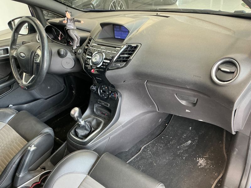 Ford Fiesta 1.6 EcoBoost ST 2014 – снимка 26