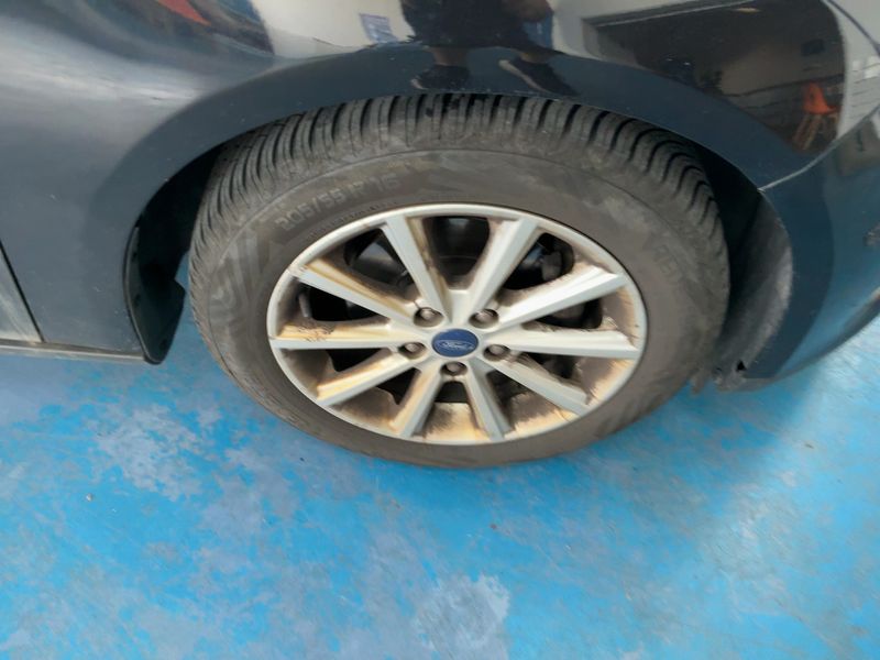 Ford Focus 1.5 TDCi Titanium 2015 – снимка 11