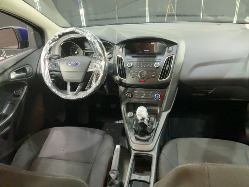Ford Focus 1.0 EcoBoost Trend 2016 – снимка 17