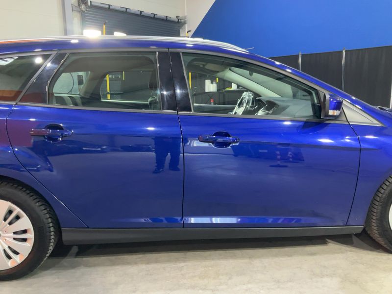 Ford Focus 1.0 EcoBoost Trend 2016 – снимка 10