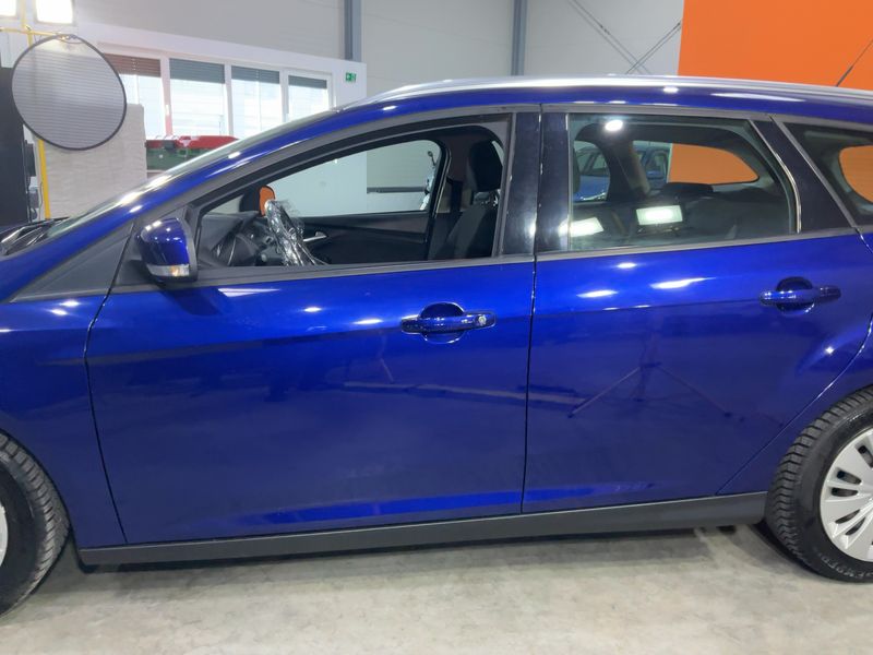 Ford Focus 1.0 EcoBoost Trend 2016 – снимка 4