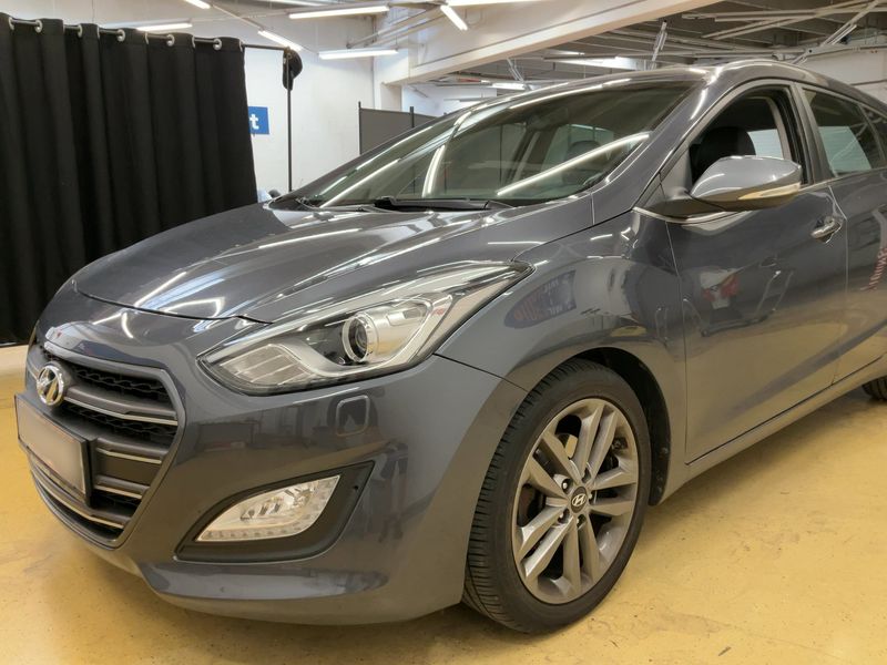 Hyundai i30 1.6 GDI Premium 2015 – снимка 2
