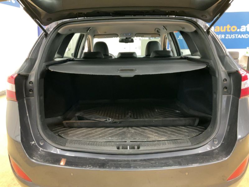 Hyundai i30 1.6 GDI Premium 2015 – снимка 15