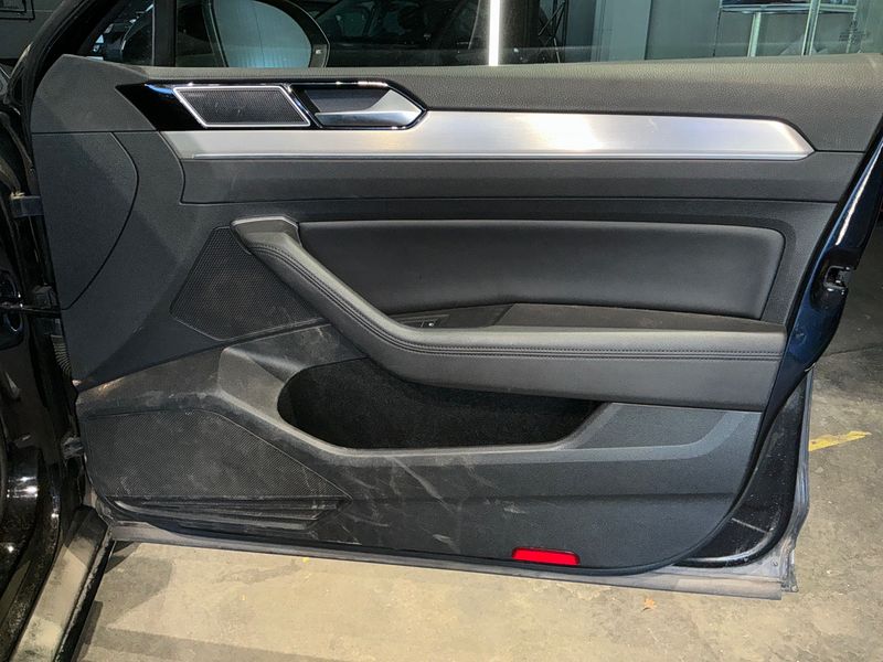 Volkswagen Passat 2.0 TDI Highline BlueMotion Tech 2016 – снимка 35