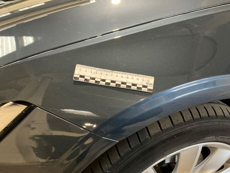 Volvo V90 2.0 T8 Plug-in Hybrid Inscription Luxe AWD 2018 – снимка 28