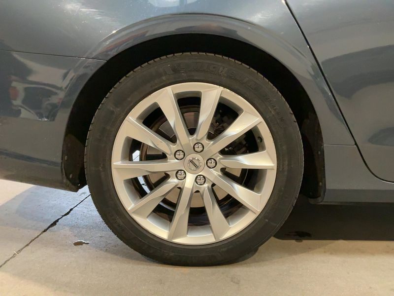 Volvo V90 2.0 T8 Plug-in Hybrid Inscription Luxe AWD 2018 – снимка 9