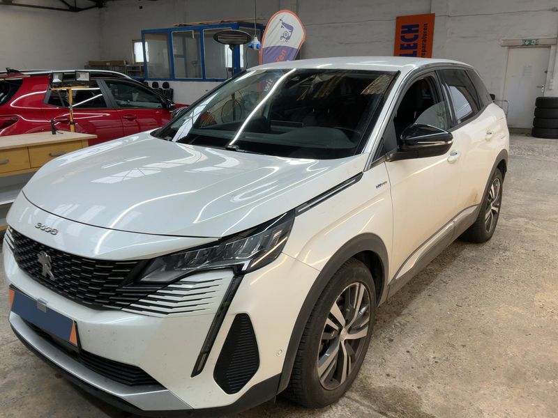 Peugeot 3008 1.6 Hybrid 225 GT 2022 – снимка 1