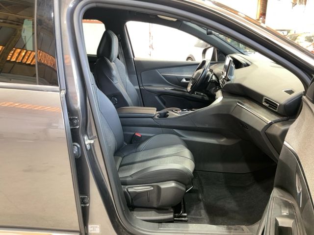 Peugeot 5008 1.2 PureTech Allure Pack 2023 – снимка 16