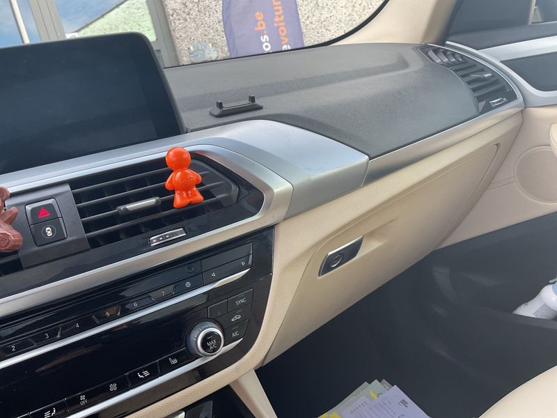 BMW X3 xDrive 20i Advantage 2021 – снимка 43
