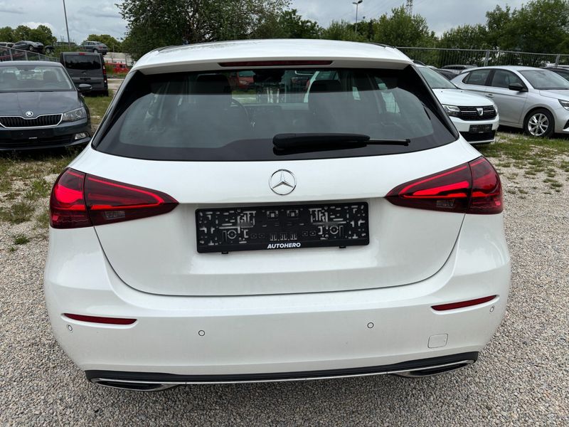 Mercedes-Benz A-Klasse A 180 d AMG Line 2023 – снимка 7
