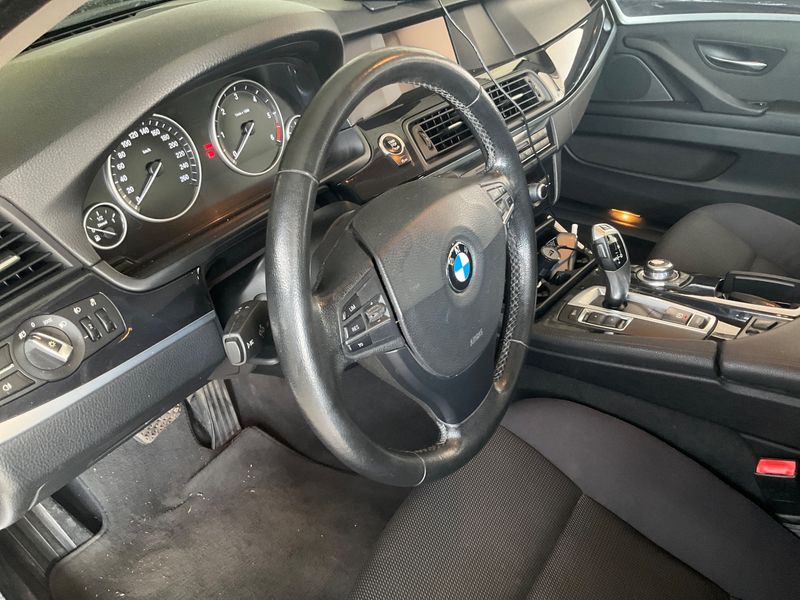 BMW 5er 520d 2013 – снимка 29