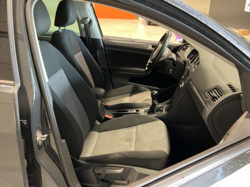 Volkswagen Golf VII 1.6 TDI Trendline BlueMotion Tech 2016 – снимка 17