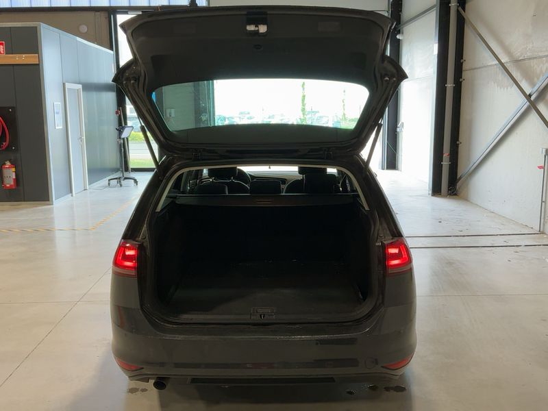Volkswagen Golf VII 1.6 TDI Trendline BlueMotion Tech 2016 – снимка 16