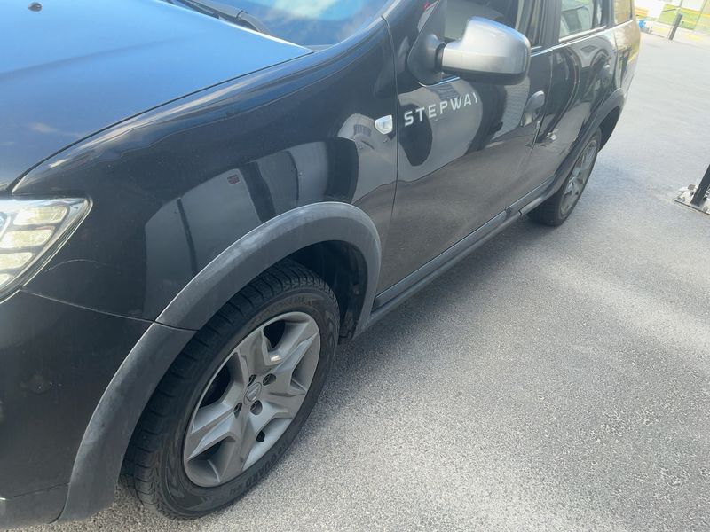 Dacia Logan MCV 0.9 TCe Stepway 2018 – снимка 2