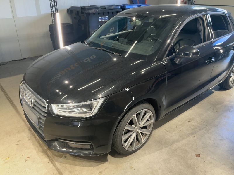 Audi A1 Sportback 1.6 TDI Design 2016 – снимка 2