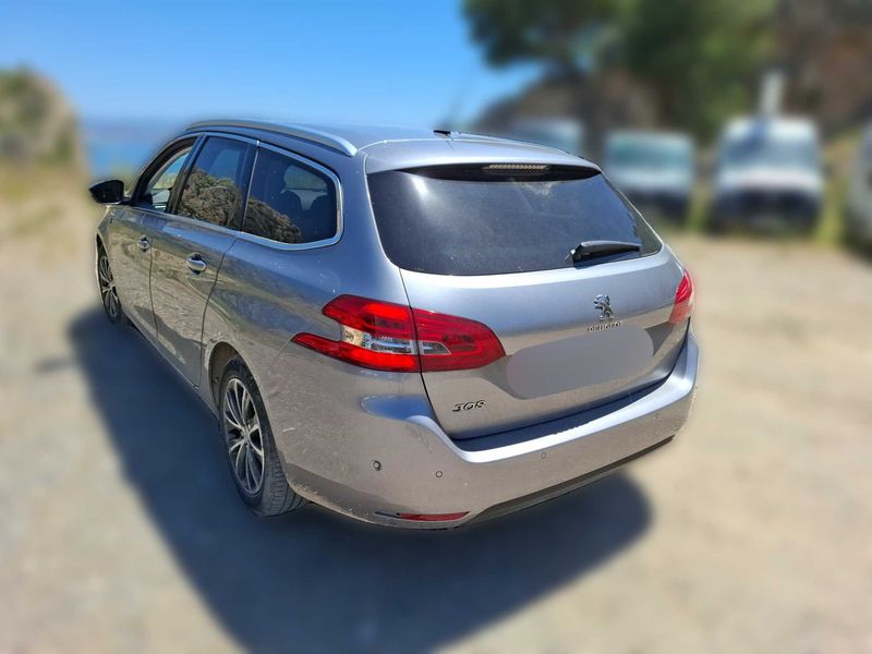 Peugeot 308 1.2 PureTech Tech Edition 2019 – снимка 3