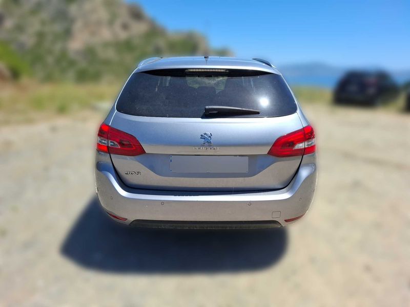 Peugeot 308 1.2 PureTech Tech Edition 2019 – снимка 4