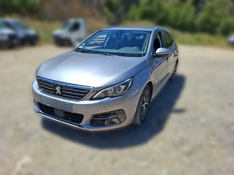 Peugeot 308 1.2 PureTech Tech Edition 2019 – снимка 2