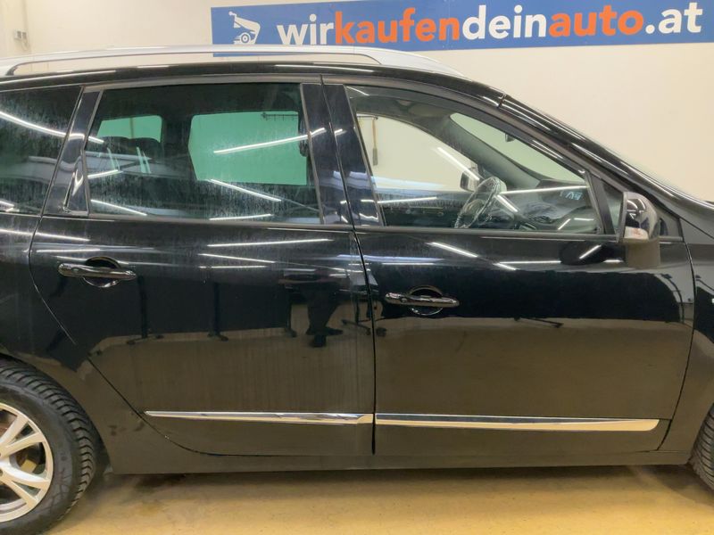 Renault Grand Scenic 1.5 dCi BOSE Edition 2016 – снимка 10