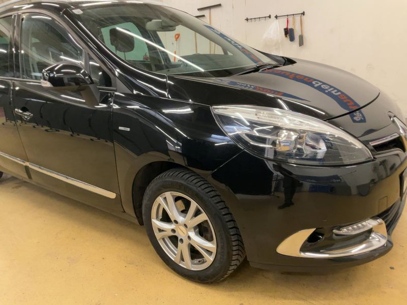 Renault Grand Scenic 1.5 dCi BOSE Edition 2016 – снимка 12