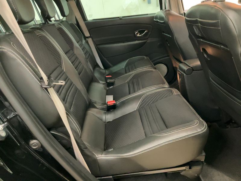 Renault Grand Scenic 1.5 dCi BOSE Edition 2016 – снимка 20