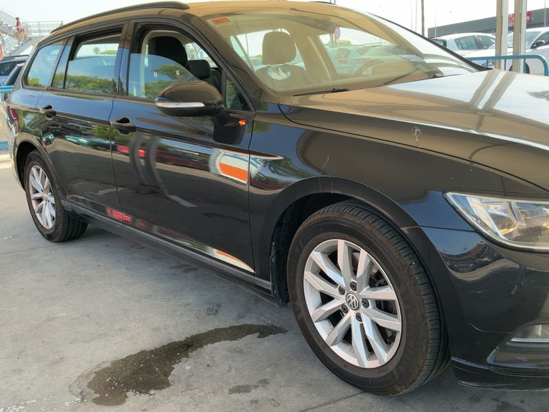 Volkswagen Passat 1.6 TDI Edition BlueMotion Tech 2016 – снимка 12