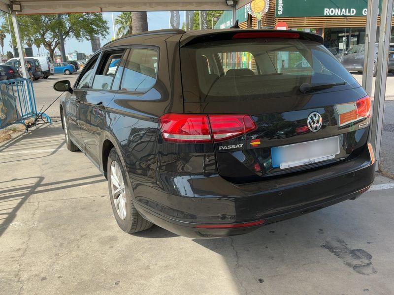 Volkswagen Passat 1.6 TDI Edition BlueMotion Tech 2016 – снимка 6
