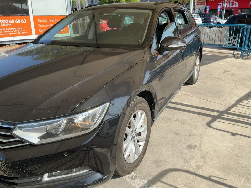 Volkswagen Passat 1.6 TDI Edition BlueMotion Tech 2016 – снимка 2