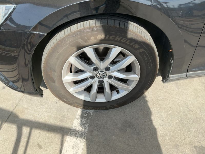 Volkswagen Passat 1.6 TDI Edition BlueMotion Tech 2016 – снимка 3