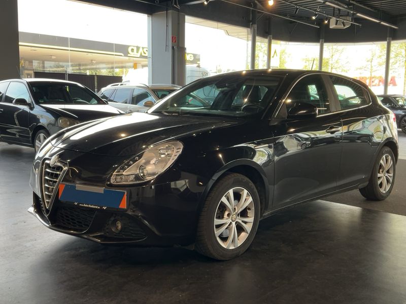 Alfa Romeo Giulietta 1.4 Turbo Turismo 2011 – снимка 1
