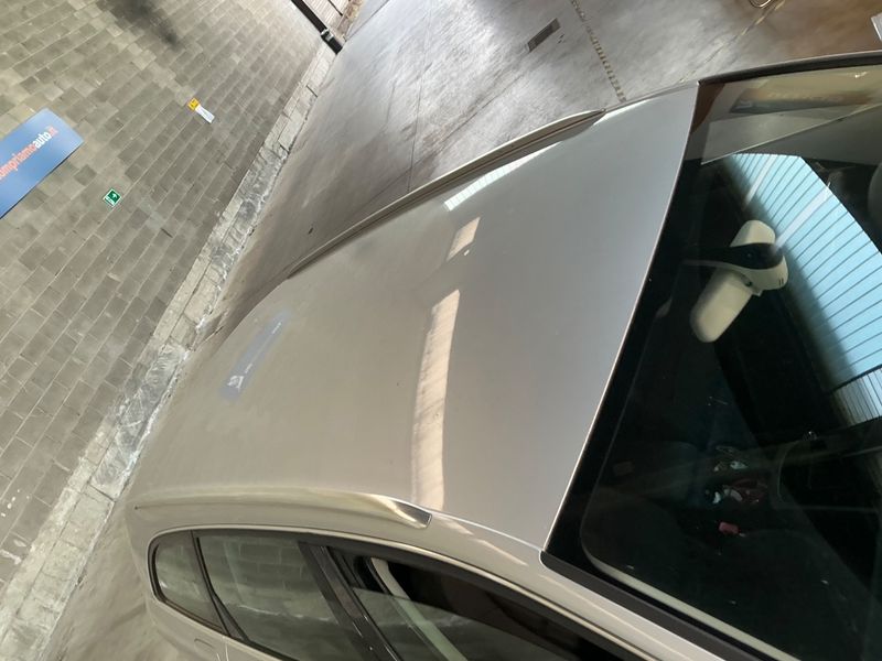 Audi A4 2.0 TDI 2009 – снимка на щета
