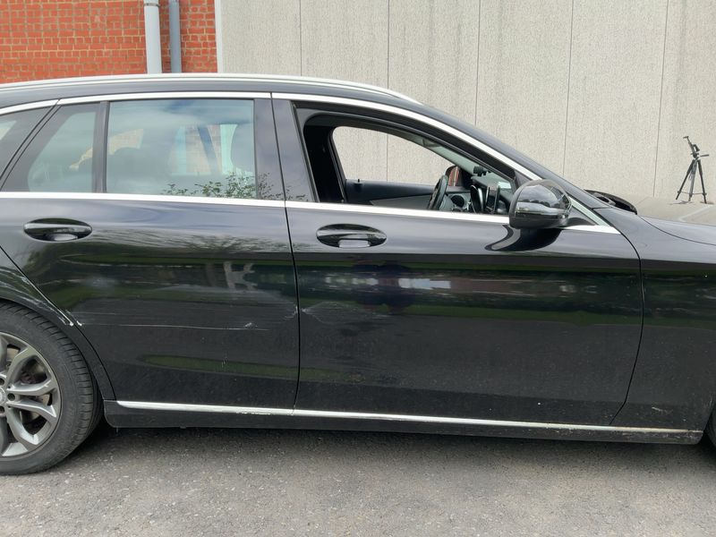 Mercedes-Benz C-Klasse C 180 d T BlueTEC Avantgarde 2016 – снимка 10