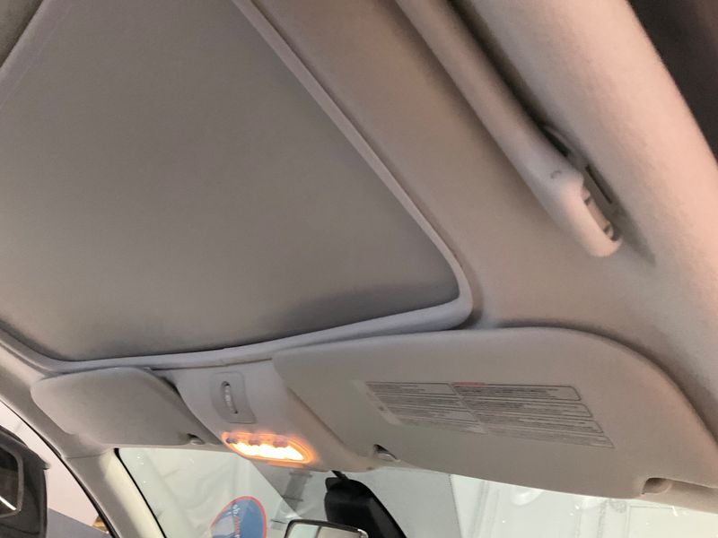 Nissan Qashqai 2.0 dCi Tekna 4x4 2011 – снимка 31