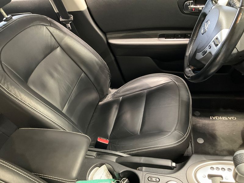Nissan Qashqai 2.0 dCi Tekna 4x4 2011 – снимка 36
