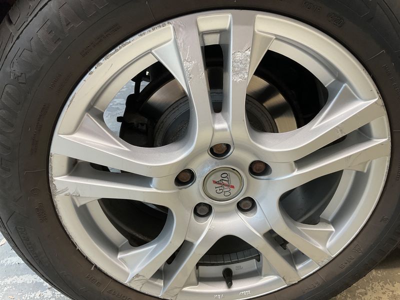 Nissan Qashqai 2.0 dCi Tekna 4x4 2011 – снимка 24