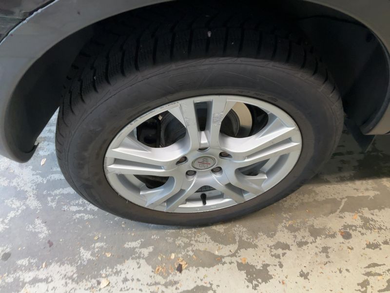 Nissan Qashqai 2.0 dCi Tekna 4x4 2011 – снимка 9