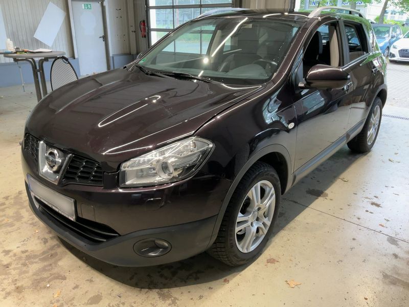 Nissan Qashqai 2.0 dCi Tekna 4x4 2011 – снимка 1