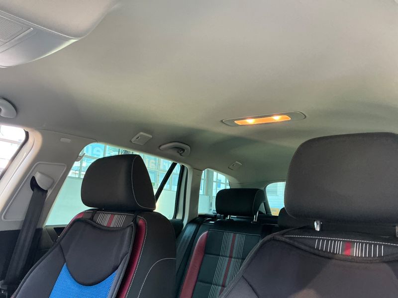 Volkswagen Golf VI 2.0 TDI Match 2013 – снимка 33