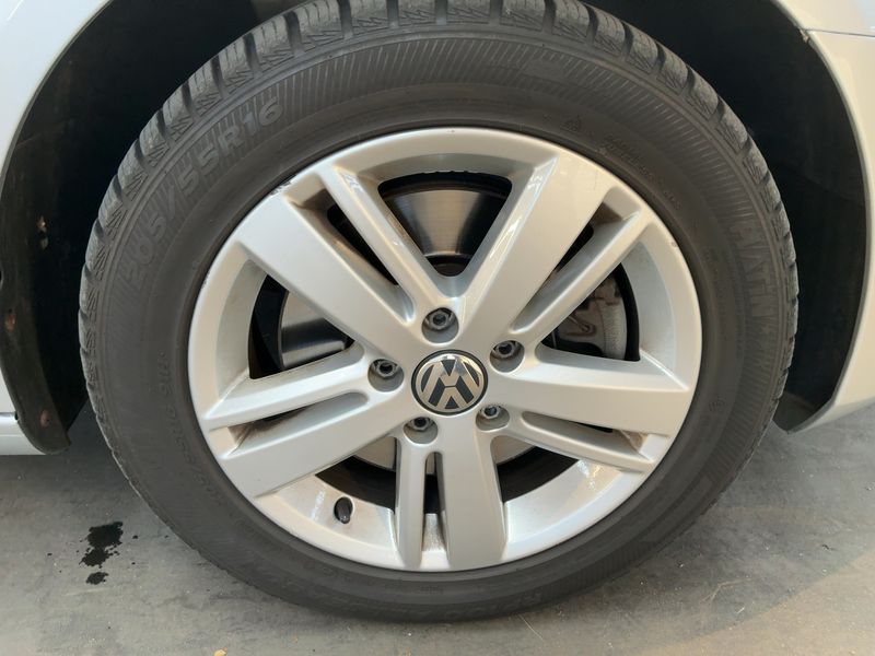 Volkswagen Golf VI 2.0 TDI Match 2013 – снимка 11