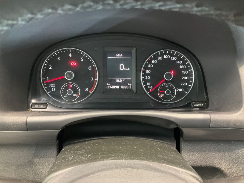Volkswagen Touran 1.2 TSI Comfortline 2012 – снимка 4
