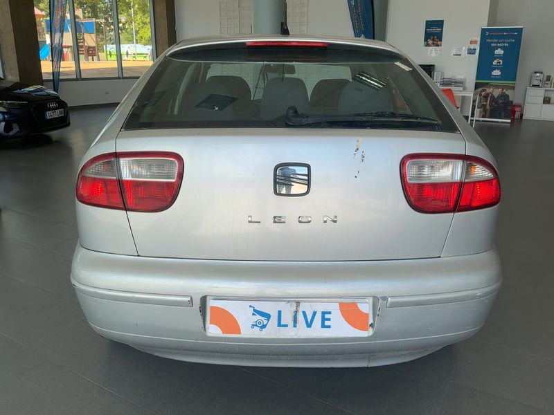 Seat Leon 1.9 TDI Stella 2002 – снимка 7