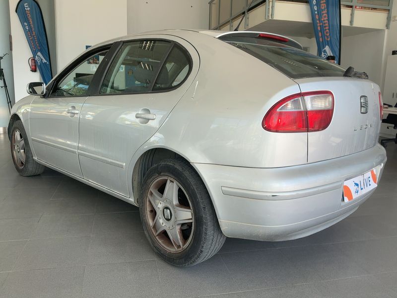 Seat Leon 1.9 TDI Stella 2002 – снимка 6