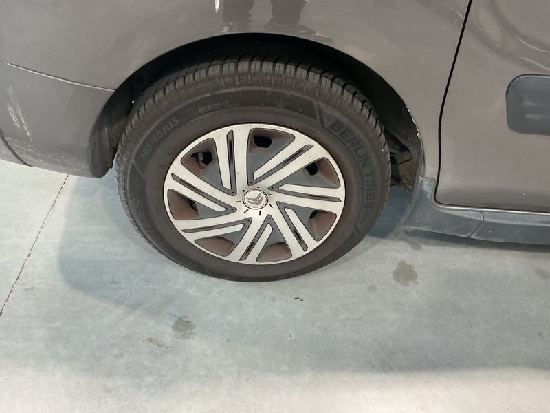 Citroen Berlingo 1.6 Blue-HDi XTR 2016 – снимка 19