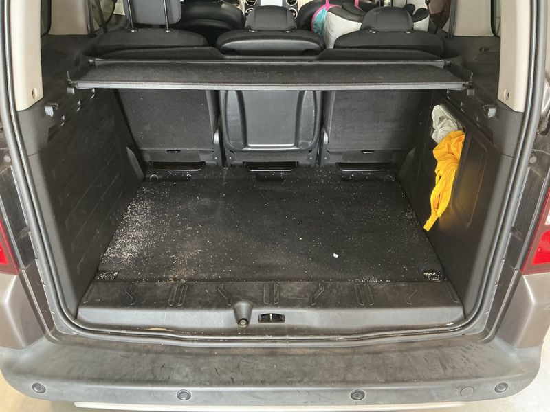 Citroen Berlingo 1.6 Blue-HDi XTR 2016 – снимка 10