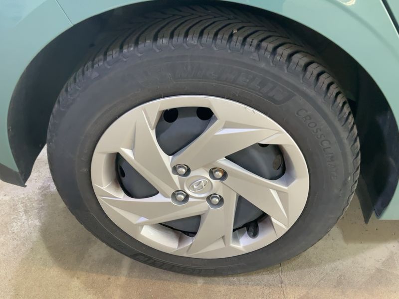 Hyundai i20 1.0 TGDI Select 2023 – снимка 9