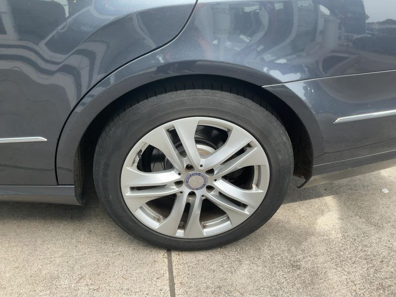 Mercedes-Benz E-Klasse E 220 CDI BlueEfficiency Avantgarde 2011 – снимка 5