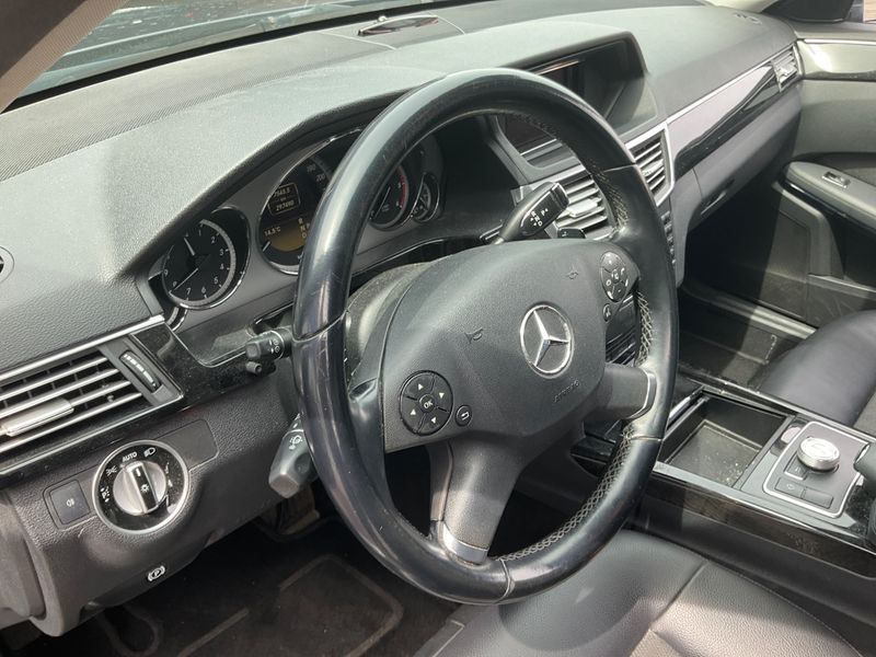 Mercedes-Benz E-Klasse E 220 CDI BlueEfficiency Avantgarde 2011 – снимка 31