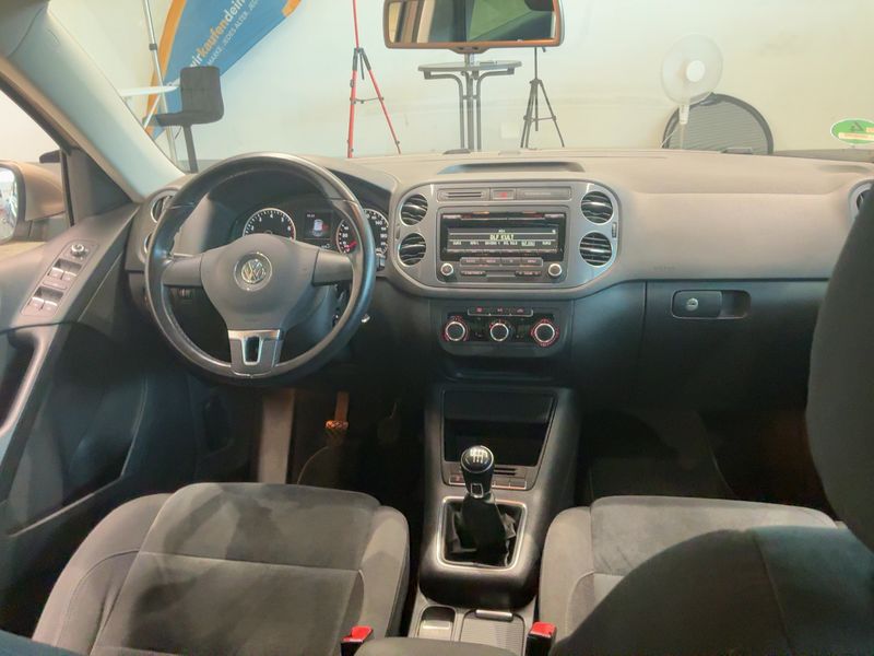 Volkswagen Tiguan 1.4 TSI Sport & Style BlueMotion Tech 2014 – снимка 18