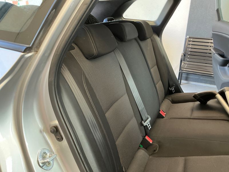 Hyundai i30 1.6 CRDi Style 2014 – снимка 55